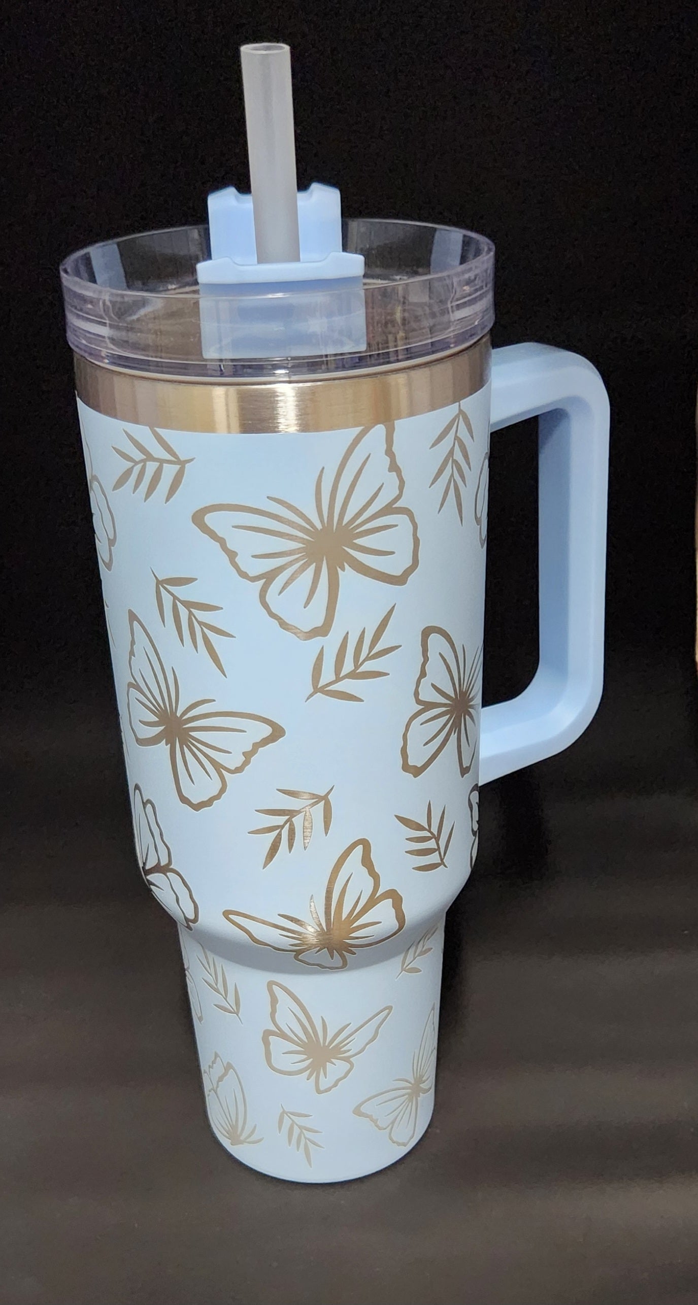 40oz Tumbler w/ handle