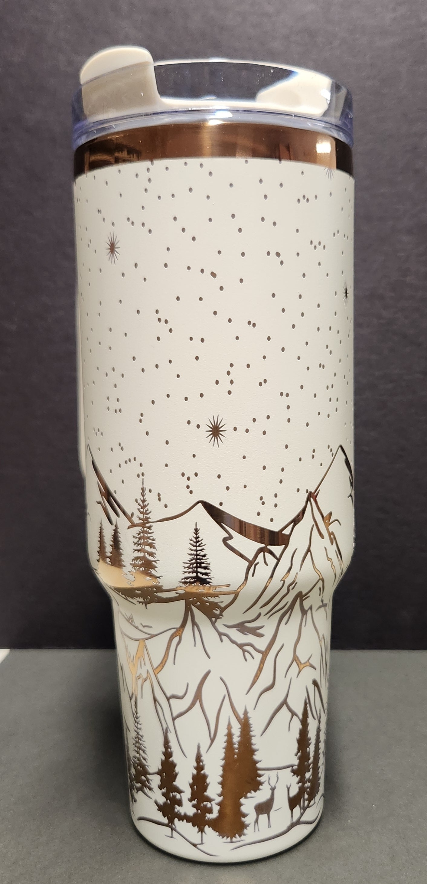 40oz Tumbler w/ handle