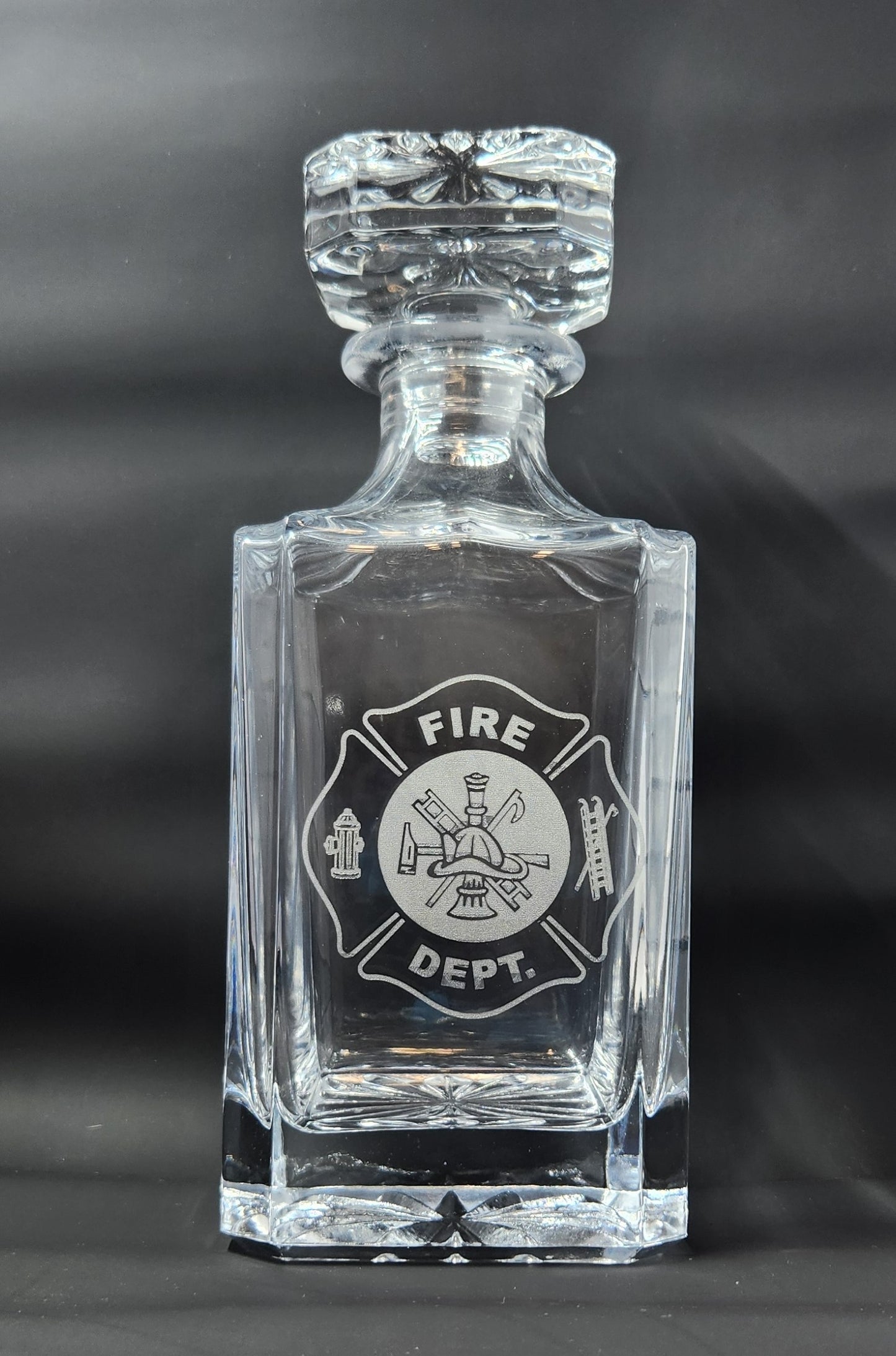 Royal Decanter (26oz)