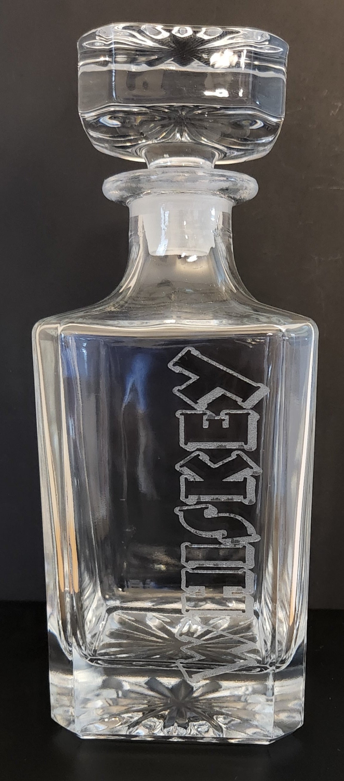 Royal Decanter (26oz)